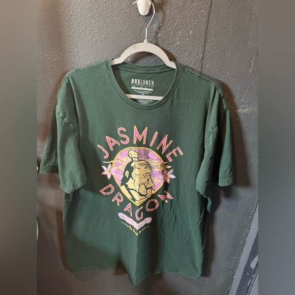 Boxlunch Tops - Womens Boxlunch Jasmine Dragon Green T-Shirt